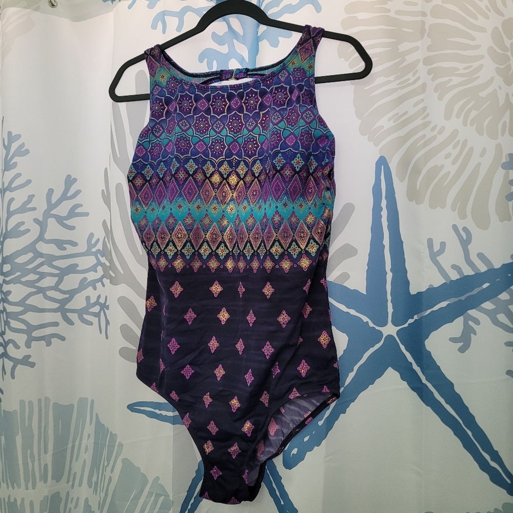 Vintage one piece swimsuit with built in bra